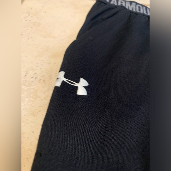 Under Armour Black Loose Fit Athletic Pants | Size LG - Picture 5 of 7